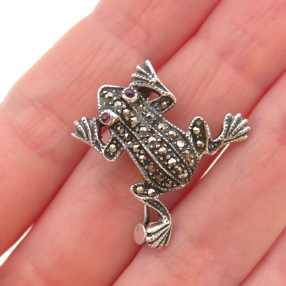 925 Sterling Silver Vintage Real Ruby & Marcasite Frog Oxidized Pin Brooch